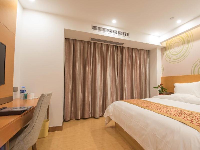 Greentree Inn Zhejiang Jiaxing Nanyang College Henglong Square Business Hotel Экстерьер фото